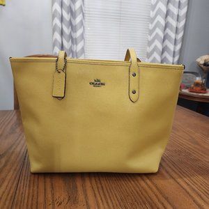 Coach Tote Purse